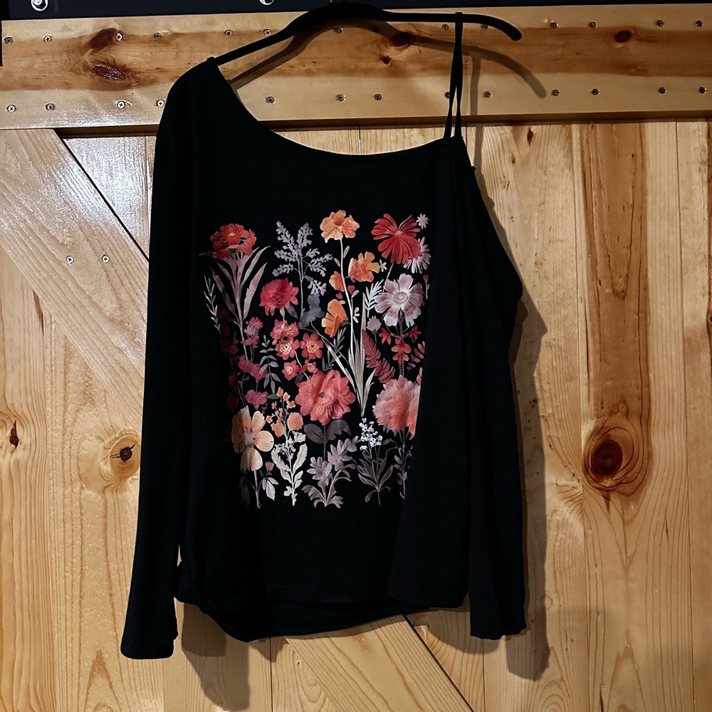 Floral Black Women's Top